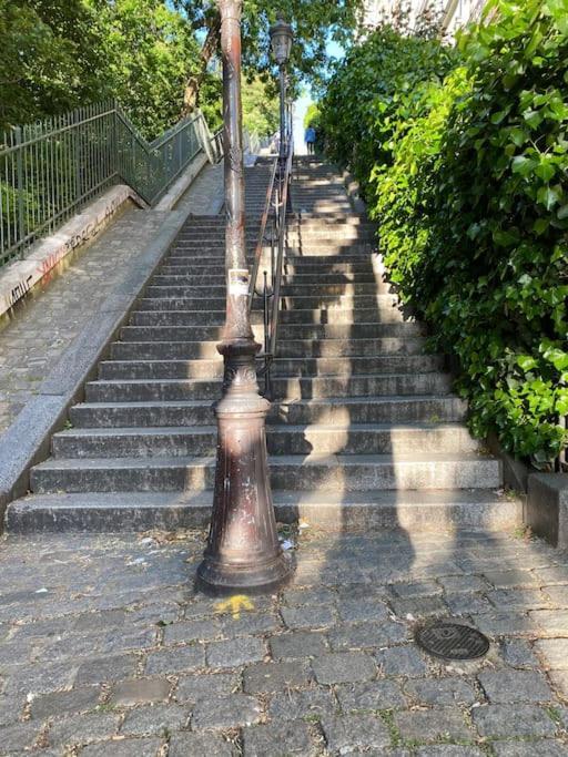 Montmartre Joli 2 Pieces Au Pied Du Sacre Coeur Leilighet Paris Eksteriør bilde